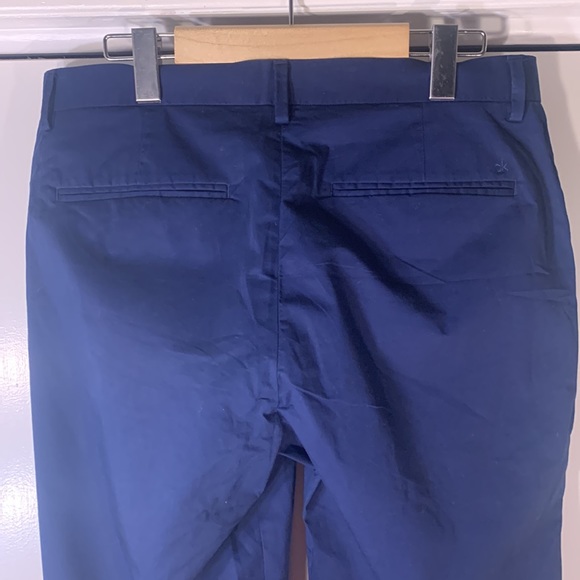 Calvin🏌️‍♂️Klein (32”x30”) - Picture 11 of 16